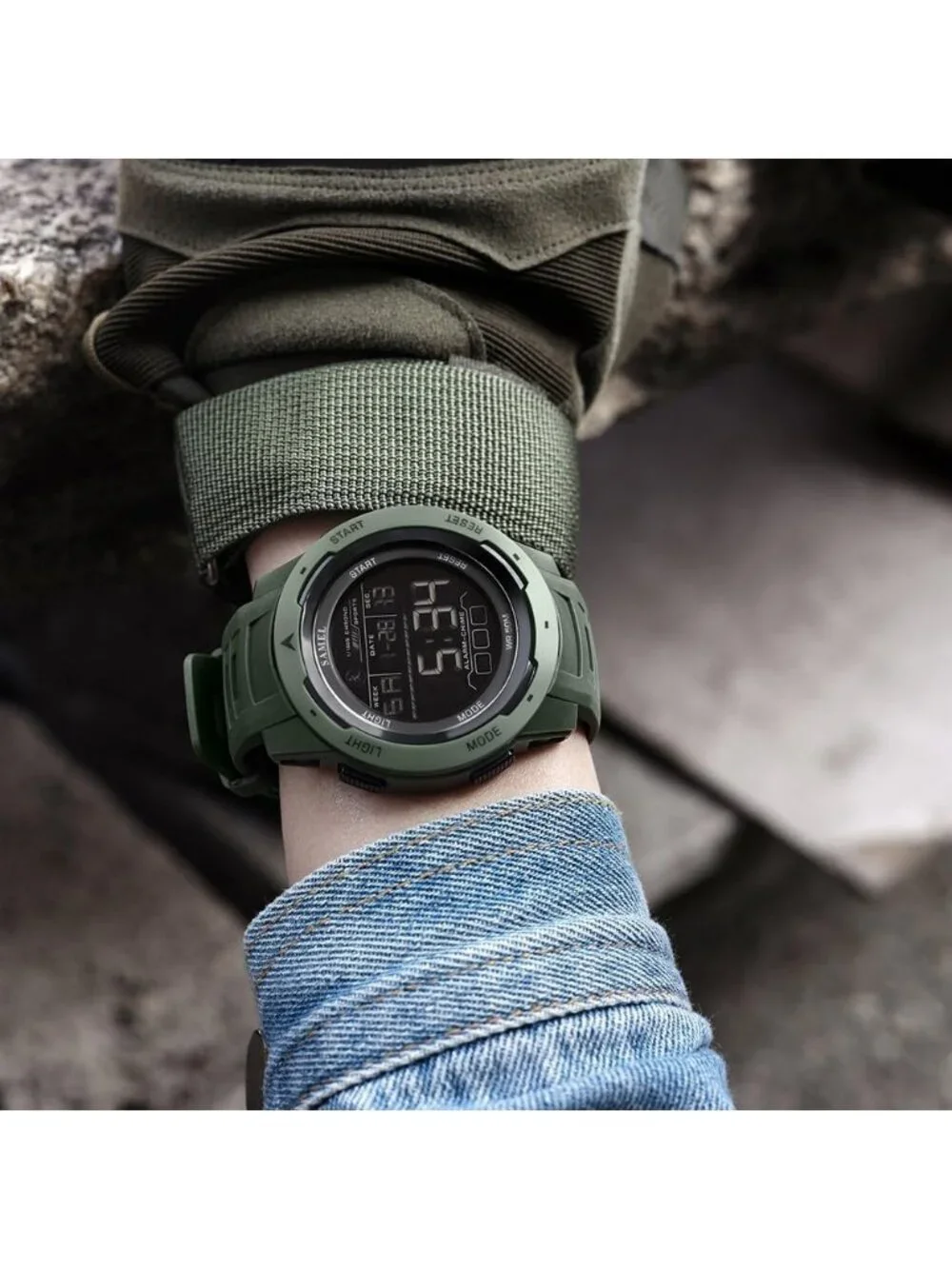 Men's Green Analog Quartz Sports Waterproof Military Casual LED Digital Watch
